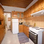 Calm House In Village, Lefkada Vakantiehuis