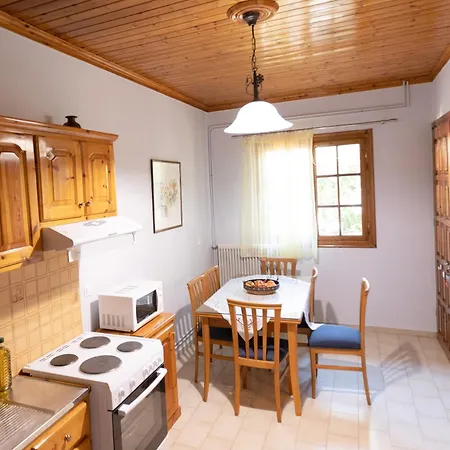 Calm House In Village, Lefkada Дом отдыха *
