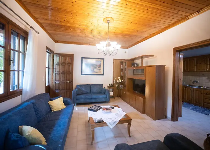 Calm House In Village, Lefkada Sivros