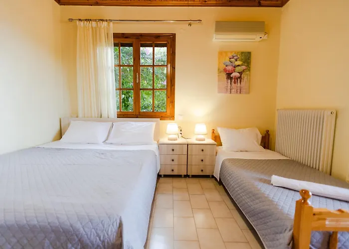 Holiday home Calm House In Village, Lefkada Sivros