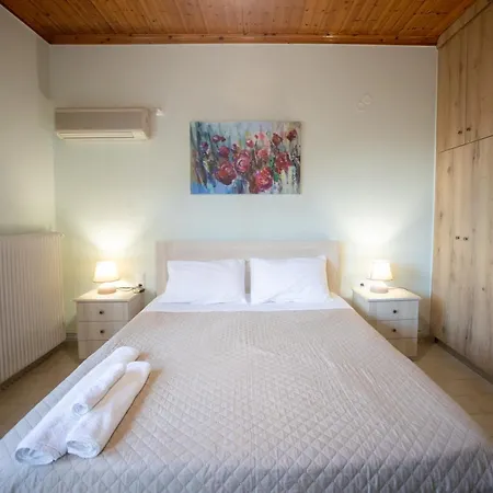 Holiday home Calm House In Village, Lefkada *